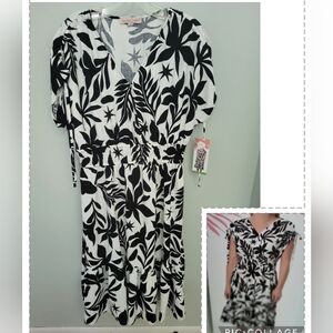 Coastal Comfort Large Short Sleeve V Neck Floral‎ Knee Length Black White New